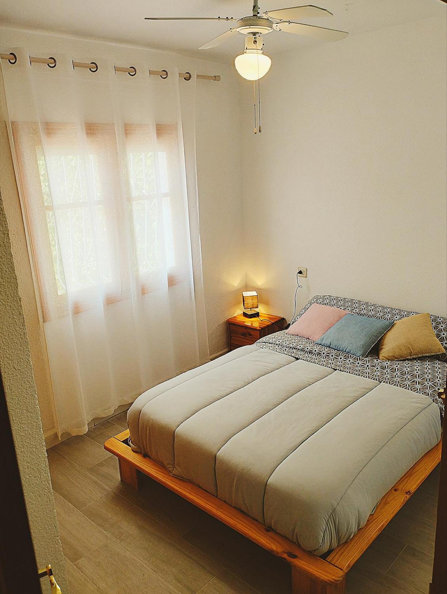 Masaje Profesional Incluido En El Precio Del Alojamiento กาลาบาร์ดินา ภายนอก รูปภาพ
